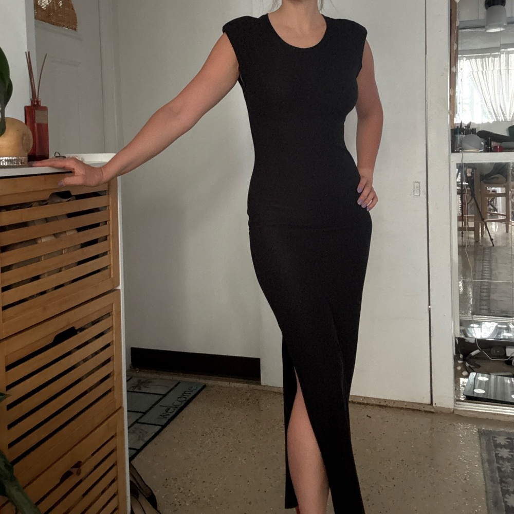 Derek Heart Black Maxi Dress with Slit & Shoulder Pads